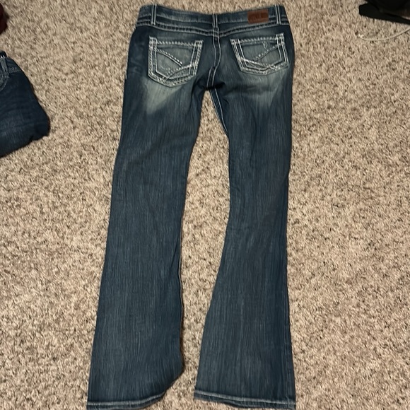 Used ripped jeans - Picture 2 of 3